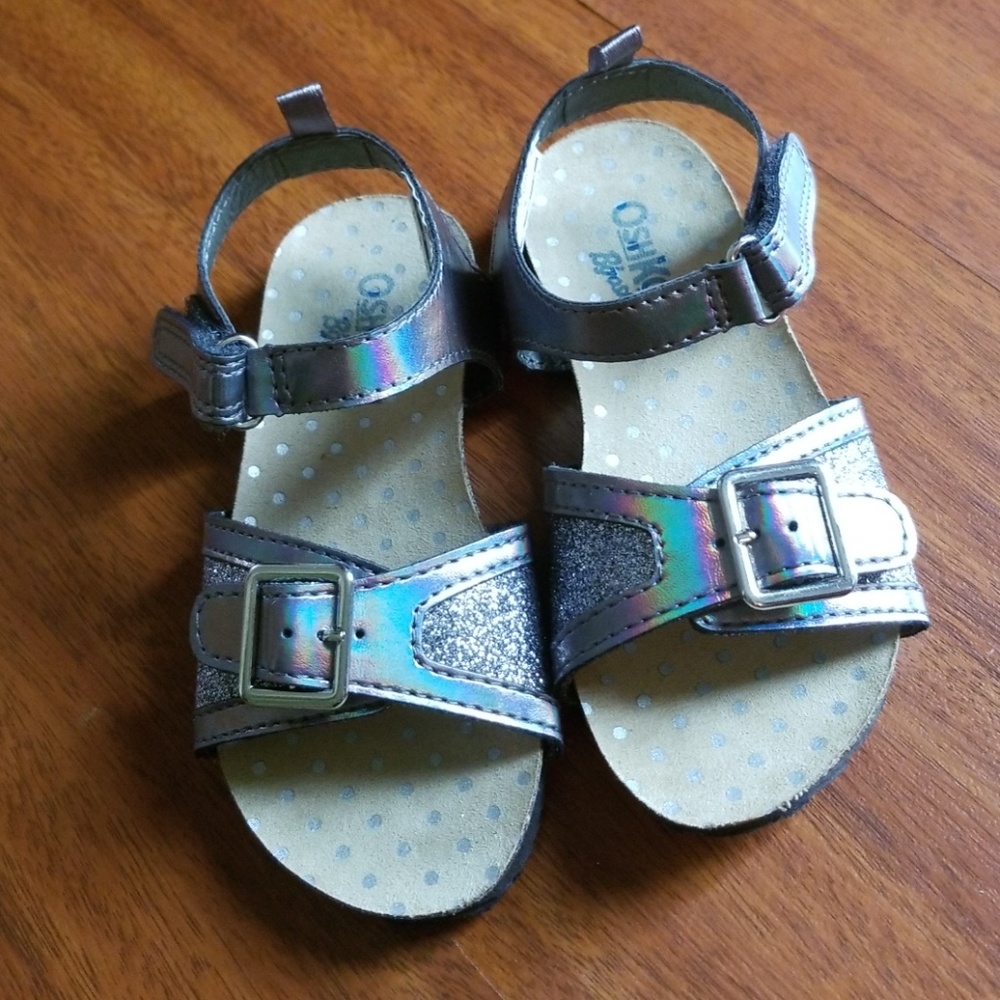 Toddler size 10 oshkosh sandals